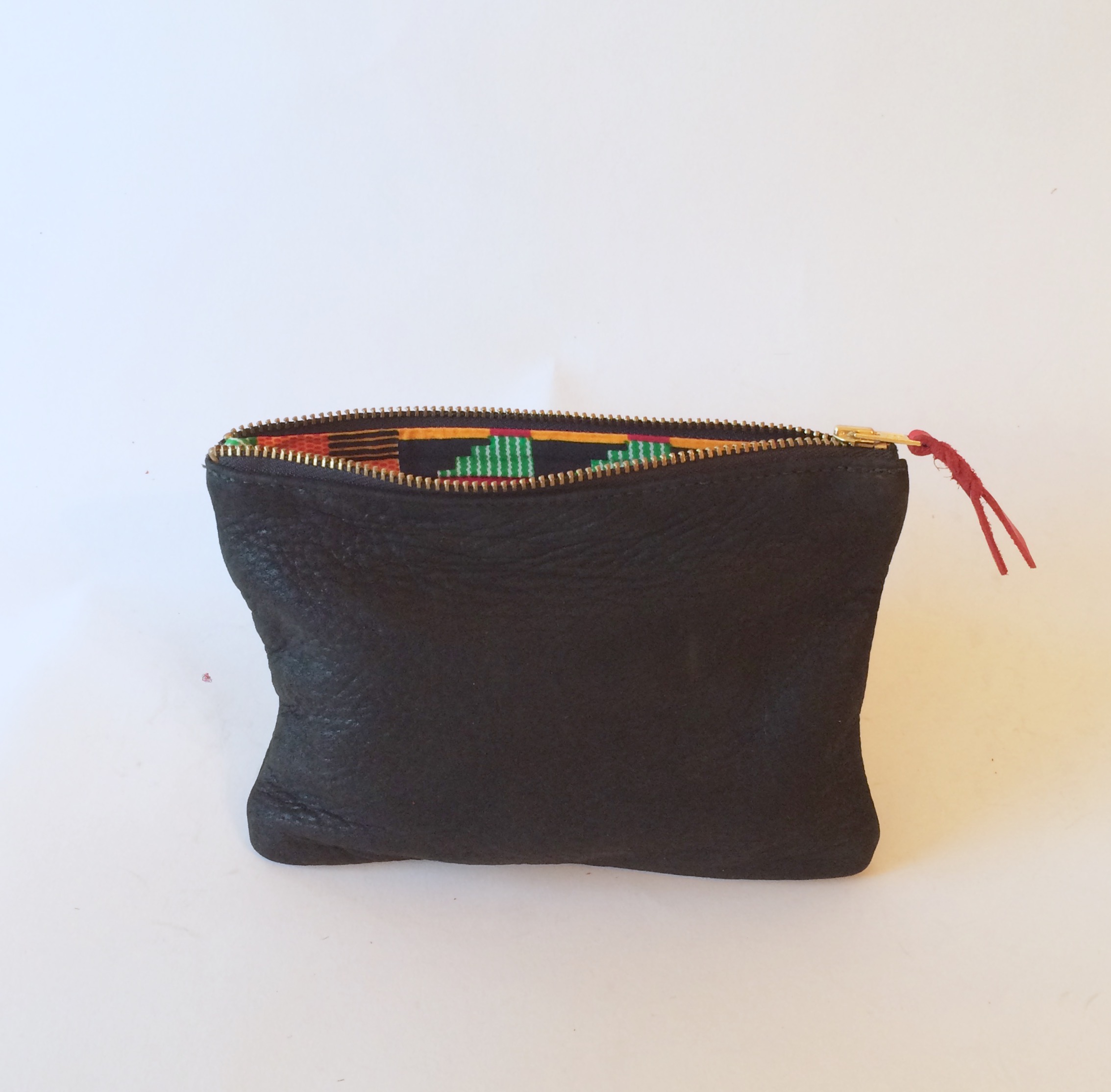 Medium Zip Pouch - Black